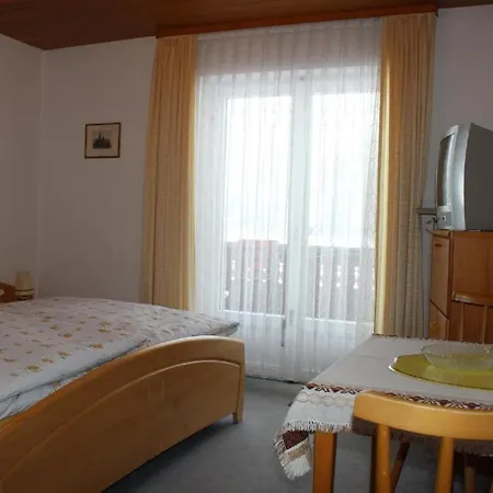 Haus Heimattreu Guest house Schoenau am Koenigsee